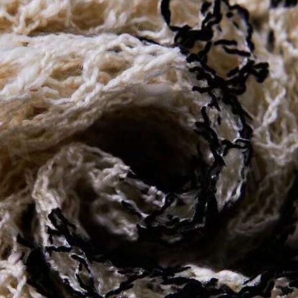 Cozy Cream Skull Print Loose Knit Sweater Top - Picture 7 of 8